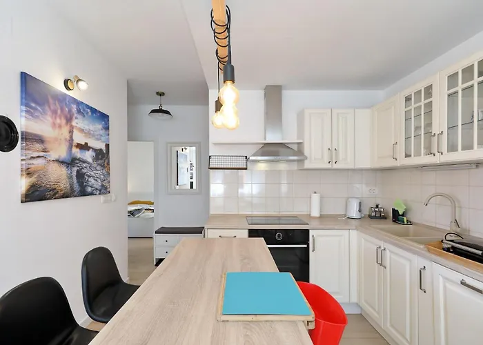 Апартаменты Bajana