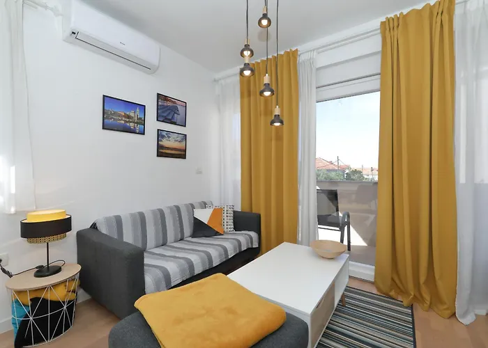 Bajana Apartment